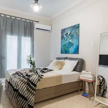 Apartment Apartment! Wifi, A/c, Netflix, Self Check-in! Thessaloniki